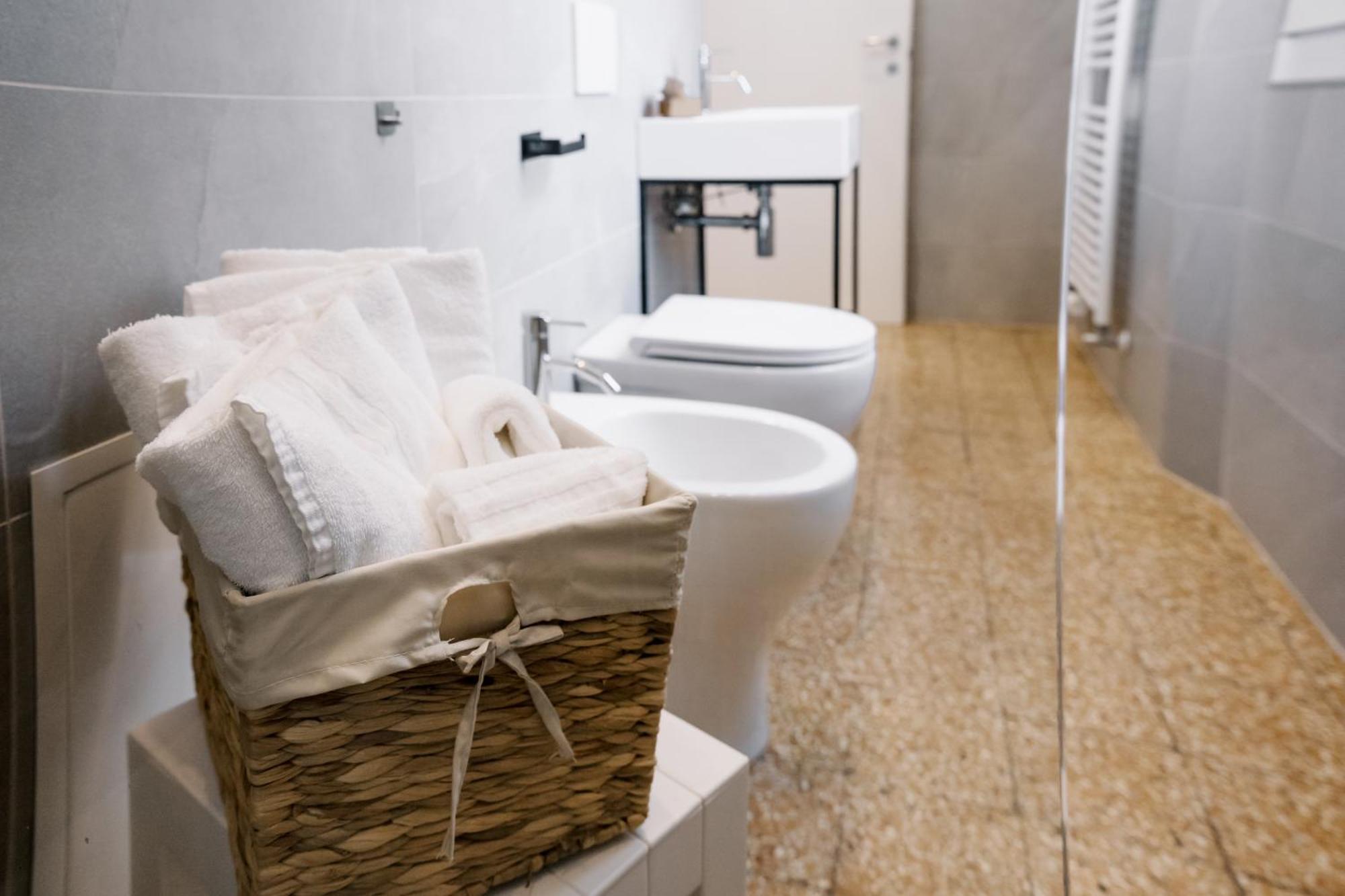 Lami Room & Apartment Castel San Pietro Terme Buitenkant foto